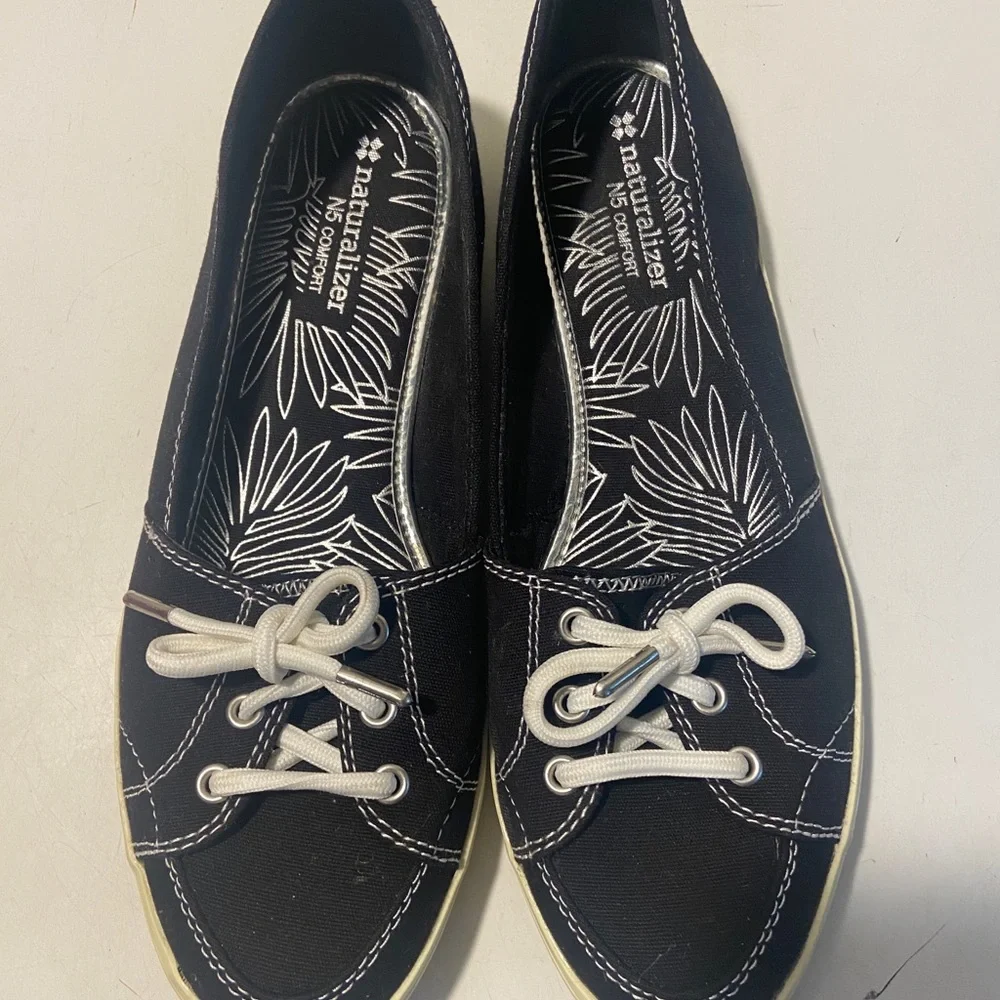 Naturalizer black canvas slip on shoes size 8N - Picture 4 of 5